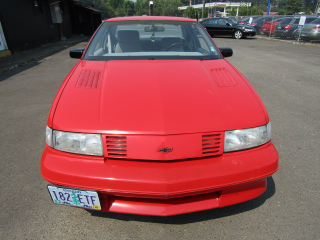 Illustration for article titled At $3,977, Could This 1992 Chevy Lumina Z34 Be The Light Of Your Life?
